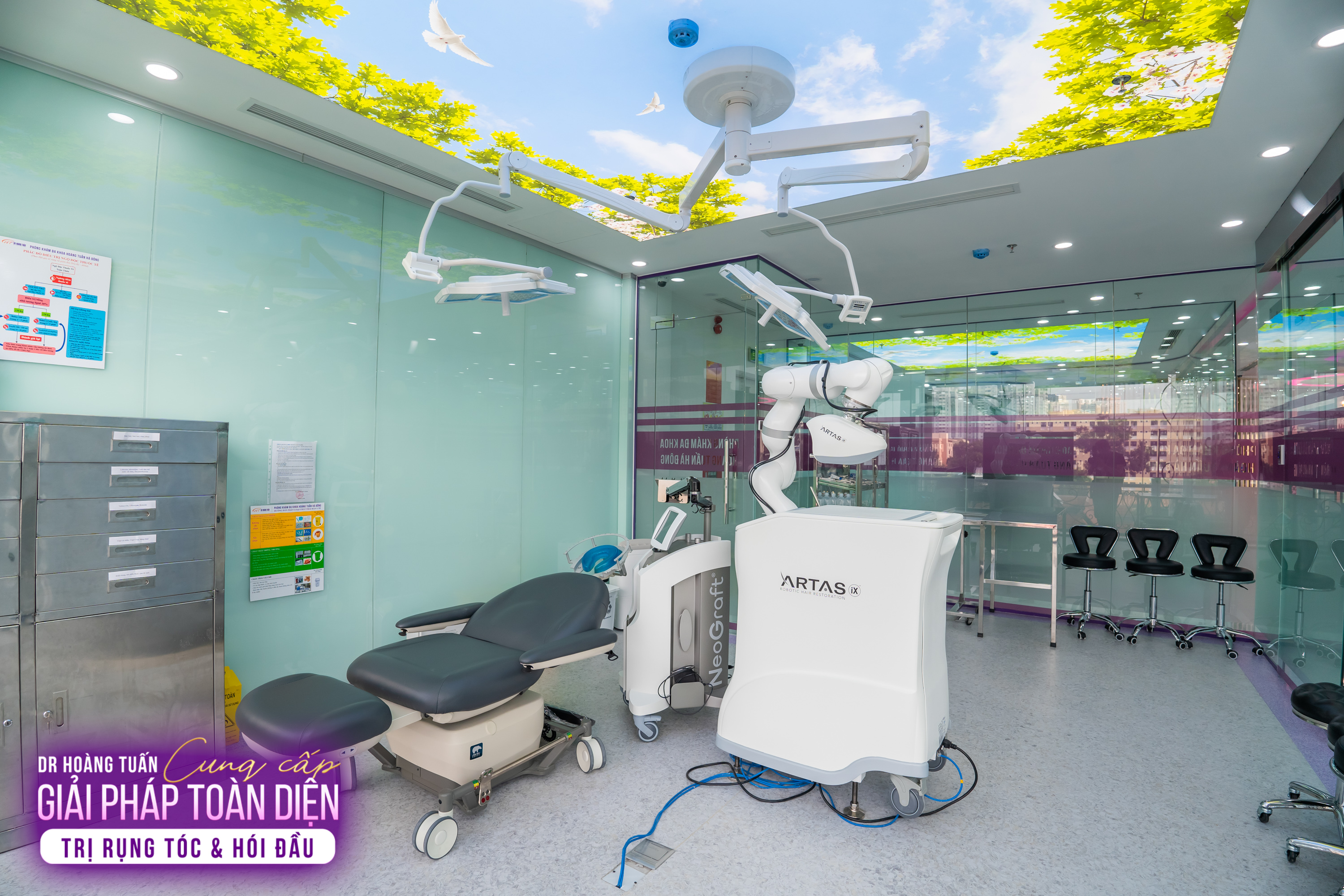 Dịch vụ cấy t&oacute;c tại Dr Ho&agrave;ng Tuấn