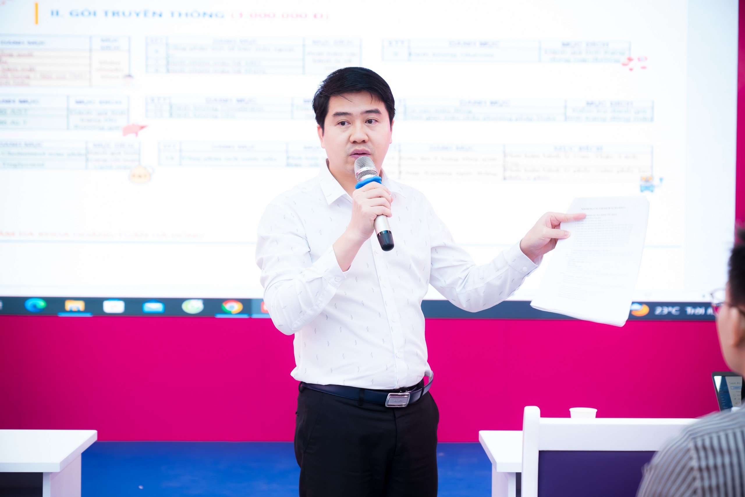 Ts. Bs Ho&agrave;ng Thanh Tuấn - Chủ tịch Hội đồng cố vấn chuy&ecirc;n m&ocirc;n Hệ thống Y tế Ho&agrave;ng Tuấn