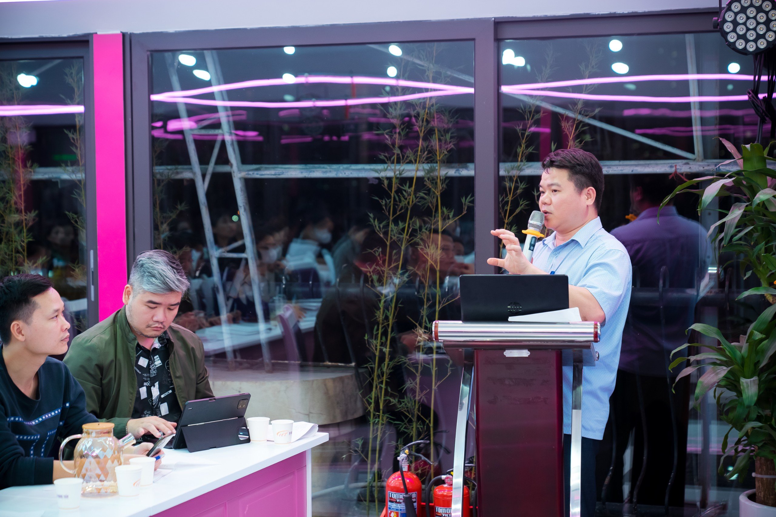 Ths. Bs Nguyễn Ho&agrave;i Nam - Ph&oacute; Gi&aacute;m đốc phụ tr&aacute;ch chuy&ecirc;n m&ocirc;n Hệ thống Y tế Ho&agrave;ng Tuấn, Gi&aacute;m đốc điều h&agrave;nh Ph&ograve;ng kh&aacute;m đa khoa Ho&agrave;ng Tuấn H&agrave; Đ&ocirc;ng